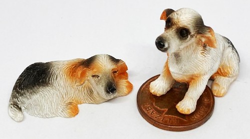 Dolls house resin dog pair - house,